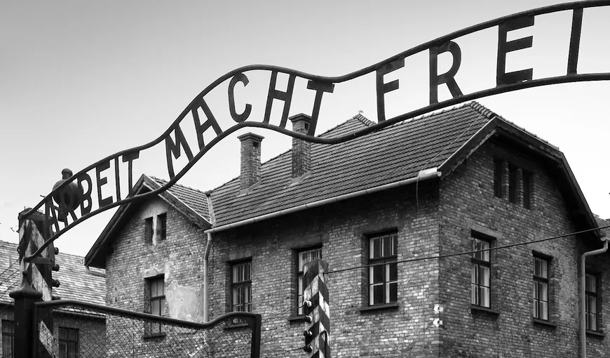 Număr-record de vizitatori la fostul lagăr nazist Auschwitz-Birkenau, în 2015