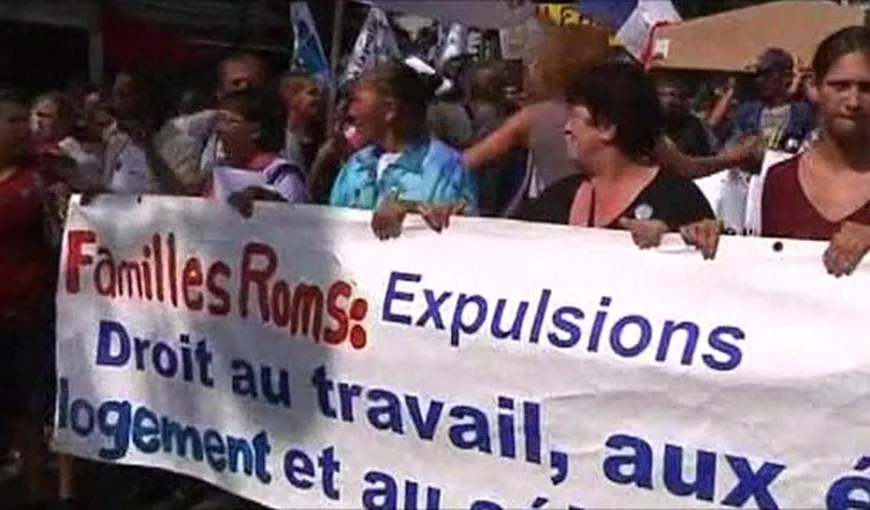 Franţa: Peste 11.000 de romi nomazi au fost evacuaţi forţat din tabrele lor