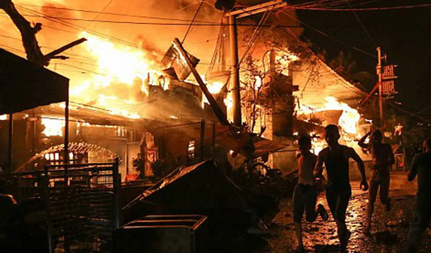 Carnagiu în Filipine din cauza petardelor de Anul Nou: Peste 1.000 de case incendiate şi sute de răniţi