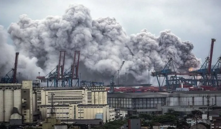 Alertă chimică în Brazilia. Nori de produse toxice care au ars. Cel puţin 50 de persoane au ajuns la spital