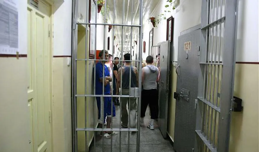Min. Justiţiei a publicat proiectul de OUG prin care va fi eliminată reducerea pedepselor deţinuţilor care scriu cărţi