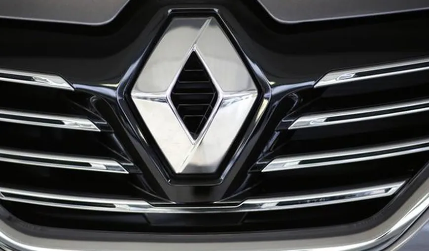Ministrul francez al transporturilor recunoaşte: Unele maşini produse de Renault depăşesc nivelul emisiilor poluante