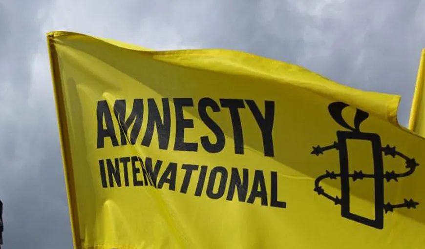 Amnesty critică Europa pentru gestionarea RUŞINOASĂ a migranţilor şi atentatelor. Franţa, acuzată de LIBERTICID