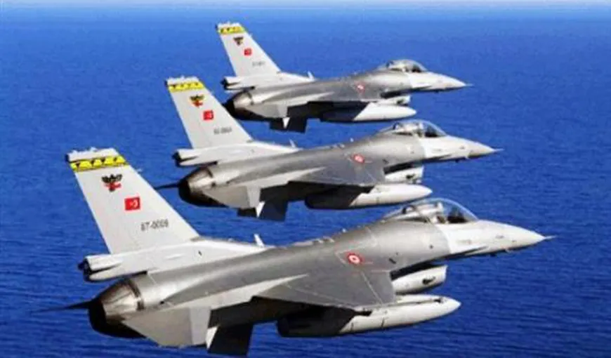 Avioane turceşti au încălcat spaţiul aerian grec. Au fost zeci de violări ale spaţiului