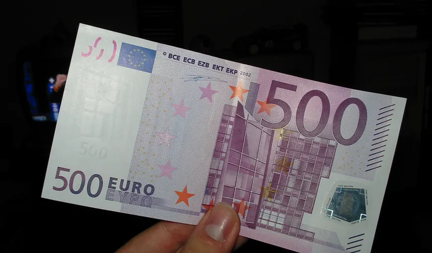 BCE va lua o decizie privind punerea în circulaţie a bancnotei de 500 de euro