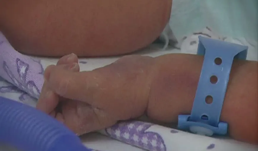 CAZUL bebeluşilor infectaţi: Trei, în stare gravă la Terapie Intensivă. Ministrul Sănătăţii, vizită la Marie Curie VIDEO