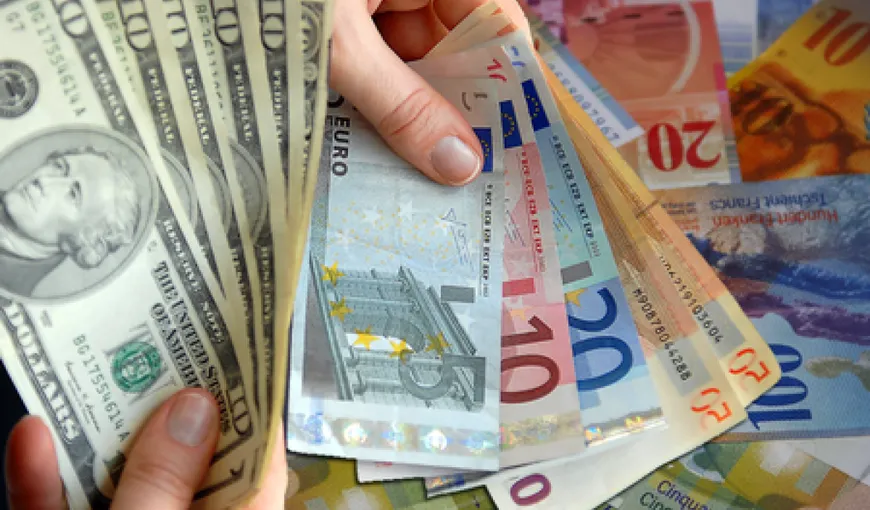 CURS BNR: Francul atinge maximul ultimei luni. Ce se întâmplă cu euro şi dolarul