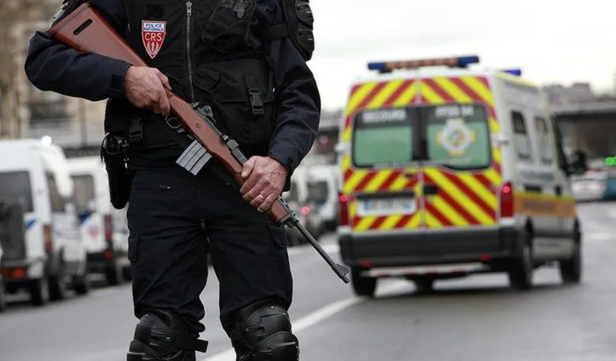 Poliţia din Paris primeşte pentru prima oară puşti de asalt