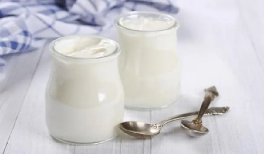 Cum te ajută iaurtul să scapi de grăsimea de pe burtă