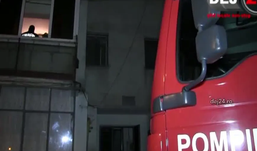 Caz incredibil în Dej. Un bărbat s-a trezit cu pompierii peste el în casă VIDEO