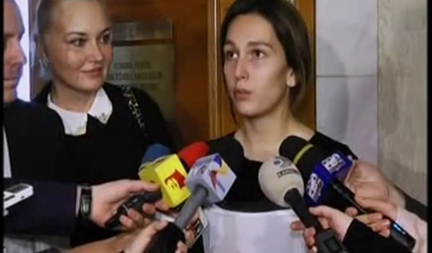 Irina Cristescu, audiată în Parlament pentru custodia fetiţei sale VIDEO