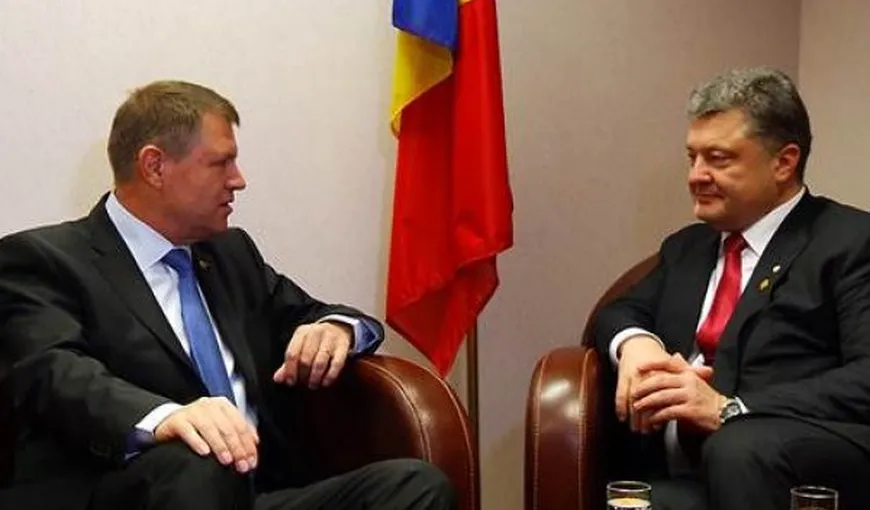 Iohannis s-a întâlnit cu preşedintele Ucrainei: Poroşenko va face o vizită în România anul acesta