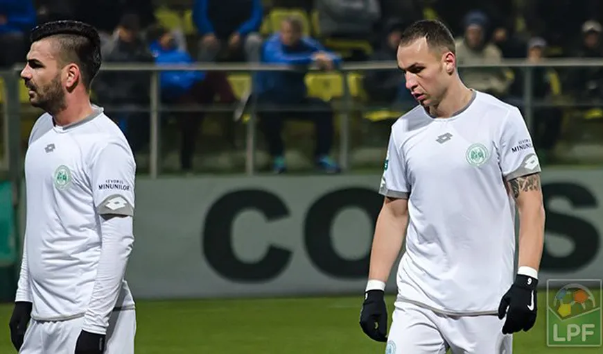 Fotbalistul acuzat de blat se apără: Arbitrul i-a încurajat tot timpul pe cei de la Dinamo
