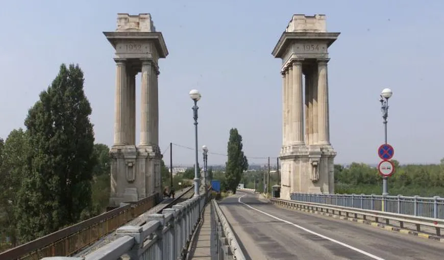 Podul Giurgiu intră în REABILITARE. Trafic restricţionat până în aprilie
