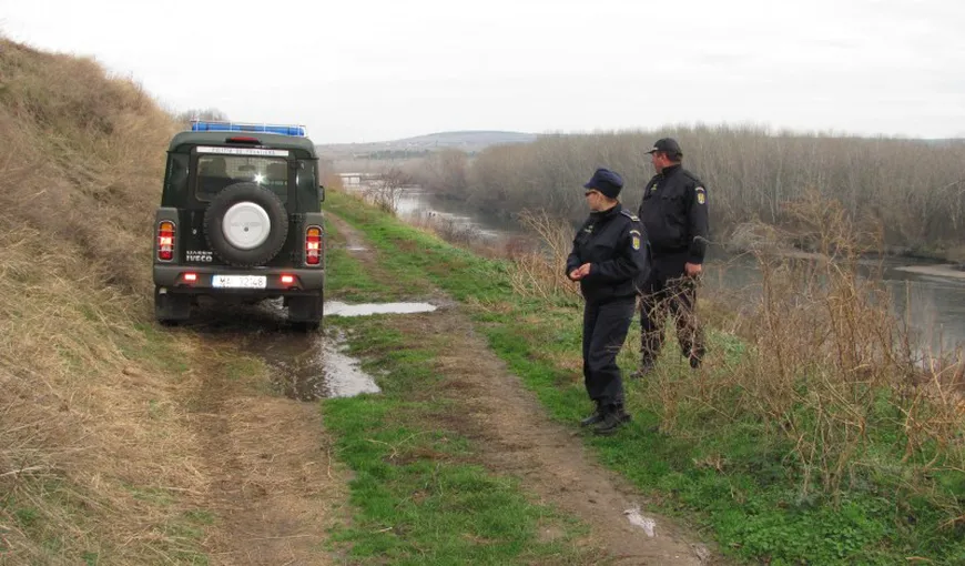 Focuri de armă în Suceava. Patru contrabandişti ucraineni au fost reţinuţi