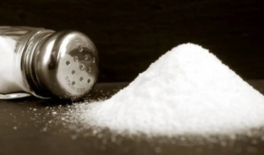 E bună sau rea sarea pentru sănătatea noastră? Consumul excesiv de sare influențează creșterea în greutate?
