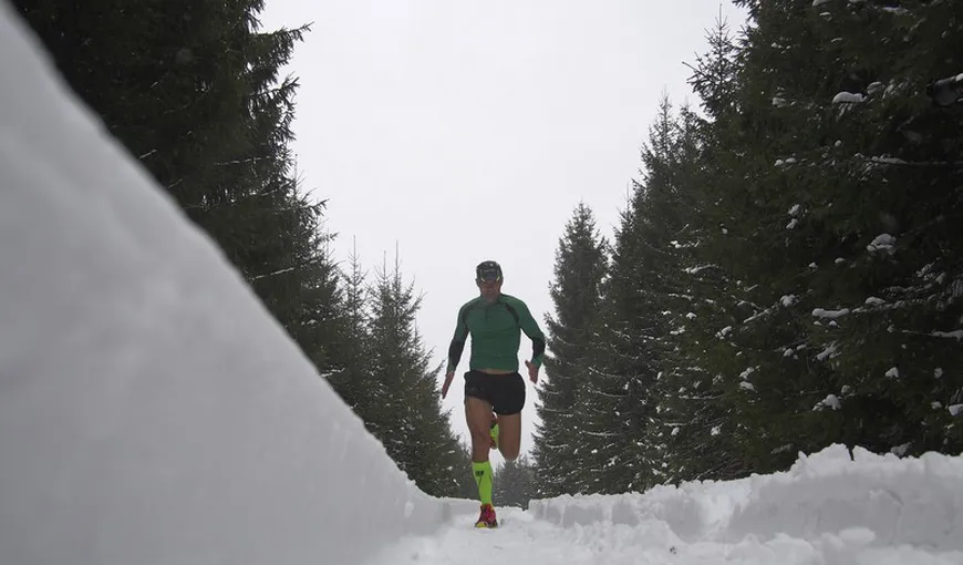 Trei români vor să alerge aproape 600 km dincolo de Cercul Polar, la maratonul 6633 Ultra
