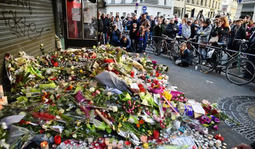 Trei dintre autorii atacurilor de la Paris, pe listele cu combatanţi jihadişti obţinute de presa occidentală