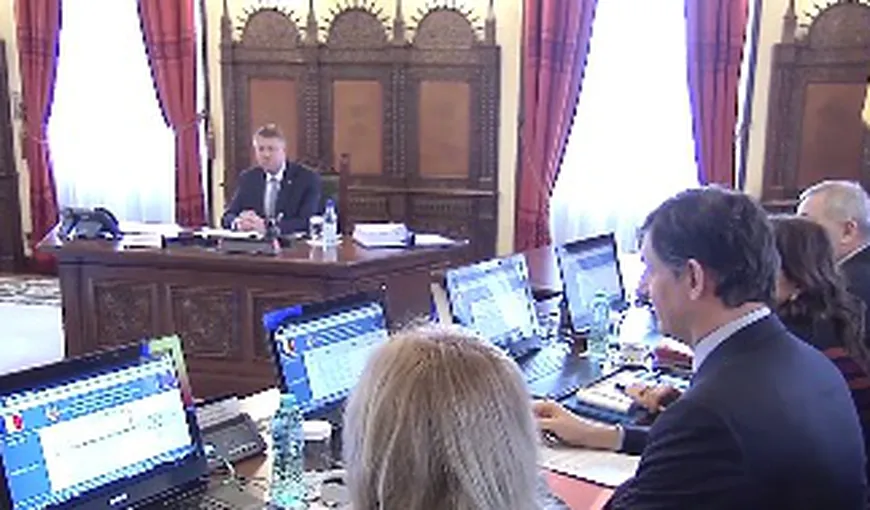 Ce au discutat Klaus Iohannis, Dacian Cioloş şi şeful SRI la cea mai lungă şedinţă CSAT