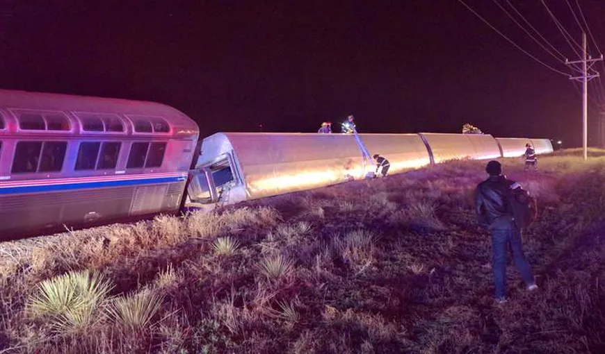 Tren deraiat în Kansas. Nu se ştie numărul victimelor VIDEO