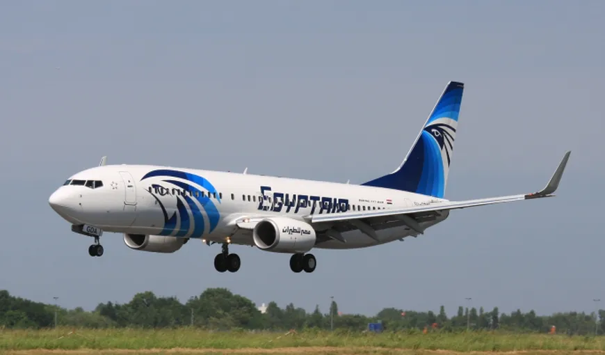 Bărbatul care a deturnat avionul companiei EgyptAir avea asupra sa o centură cu explozibili falsă