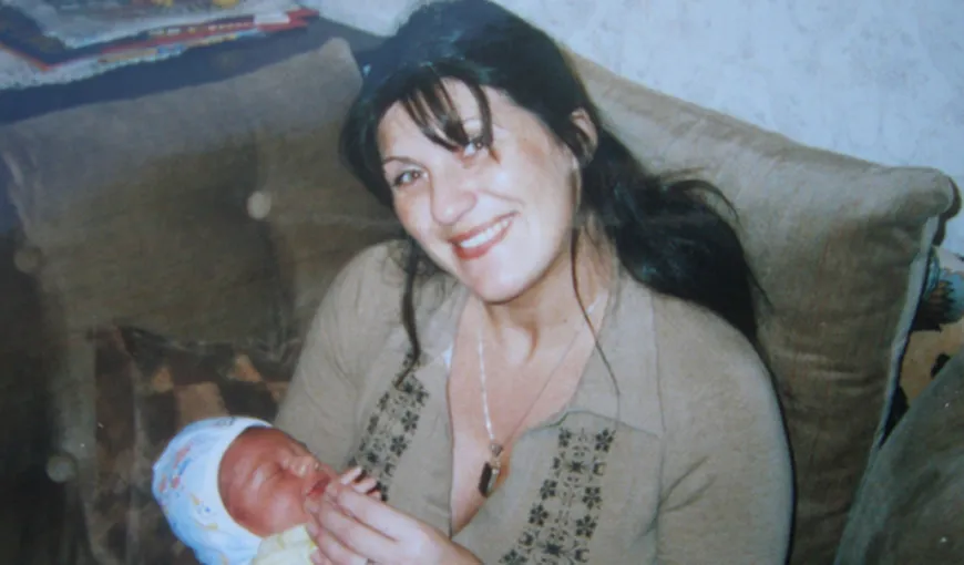 9 ani de la dispariţia Elodiei. Mama avocatei, mărturii curemurătoare la mormântul gol