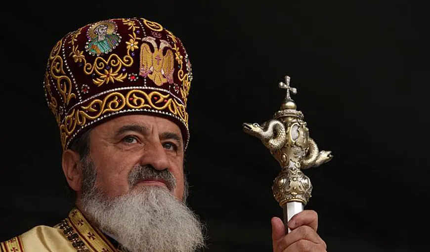 Mitropolitul Ardealului îndeamnă credincioşii să participe la referendumul pentru familie: Dacă nu suntem 6 milioane, nu se aprobă