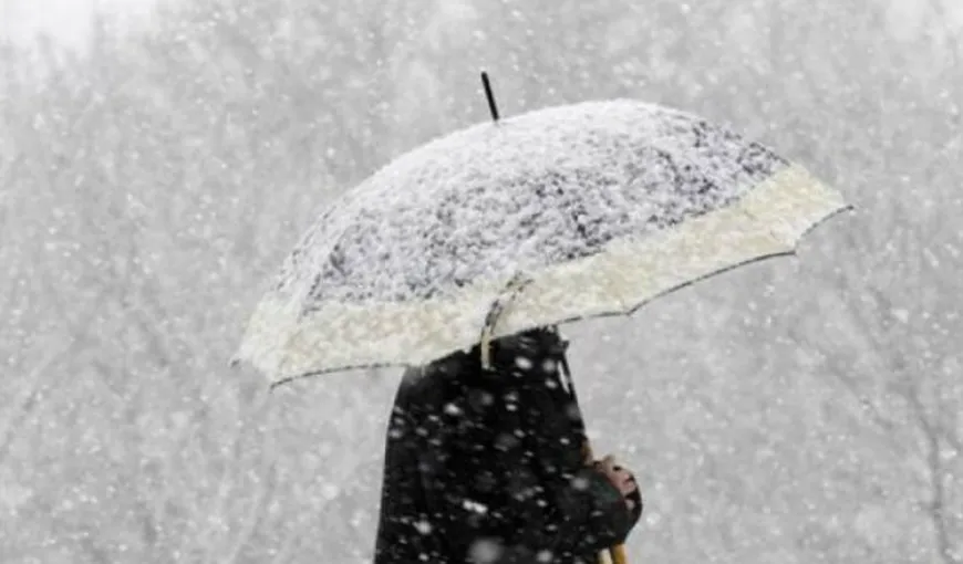 PROGNOZA METEO: Ploi, vânt, lapoviţă, temperaturi scăzute şi chiar ninsori