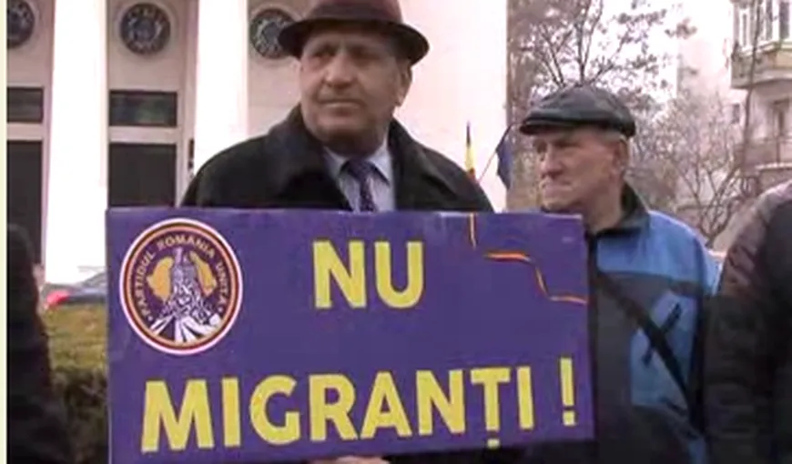 Primii refugiaţi au ajuns în România. Gălăţenii au protestat în stradă VIDEO
