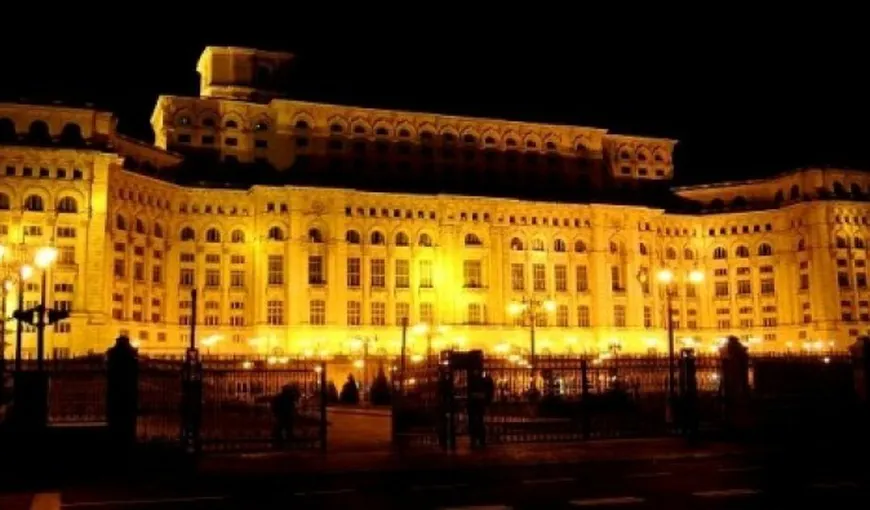 ORA PĂMÂNTULUI. Casa Poporului şi Palatul Victoria, în intuneric timp de o oră sâmbătă seară