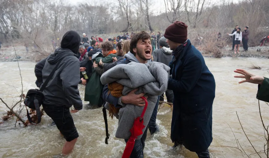 Bulgaria şi Macedonia fac manevre comune pentru protejarea graniţelor de valurile de refugiaţi