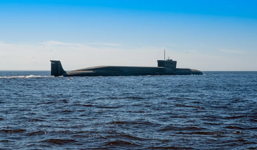 Un submarin rus dotat cu rachete nucleare, depistat în largul coastelor Franţei