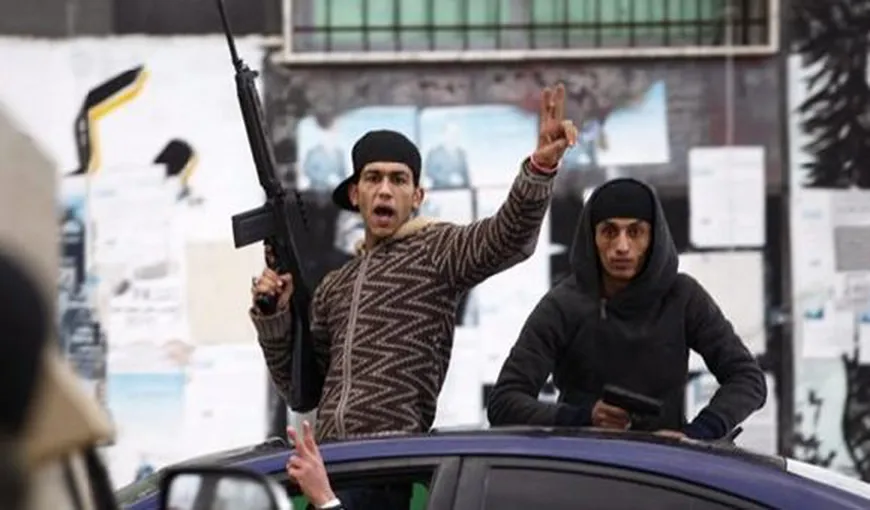 Libia: Un grup armat a ocupat o televiziune apropiată autorităţilor de la Tripoli