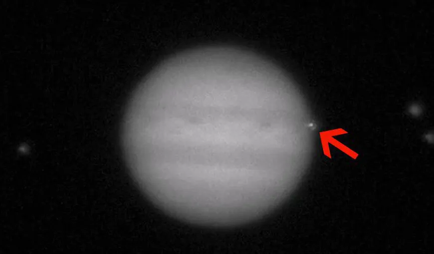 Un obiect neidentificat a lovit planeta Jupiter. Aşa au dispărut dinozaurii