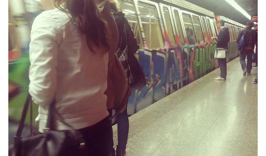 „ŞCOALA ALTFEL” la metrou. Elevii pot afla cum arată cabina unui tren de metrou şi cum circulă acesta