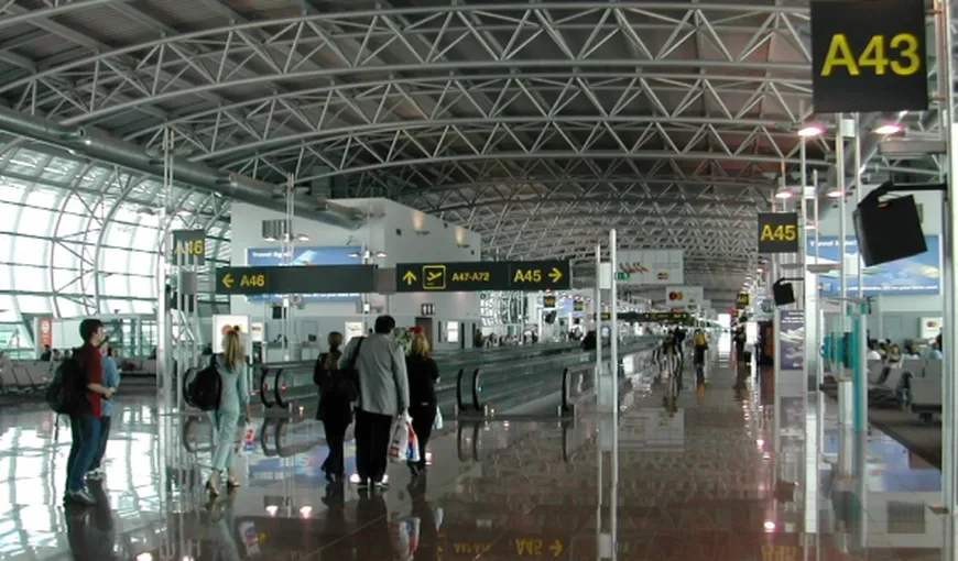 Aeroportul din Bruxelles ar putea fi redeschis duminică. Pasagerii, bagajele şi maşinile, VERIFICATE