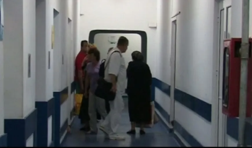 O bătrână, la un pas să-şi piardă viaţa după ce a luat o bacterie din spital. Femeia cere daune de 20 de mii de euro
