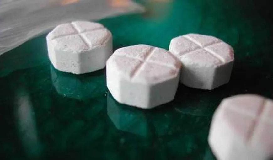 Un belgian a fost prins cu o cantitate-record de peste 20.000 de pilule de ecstasy, la aeroport