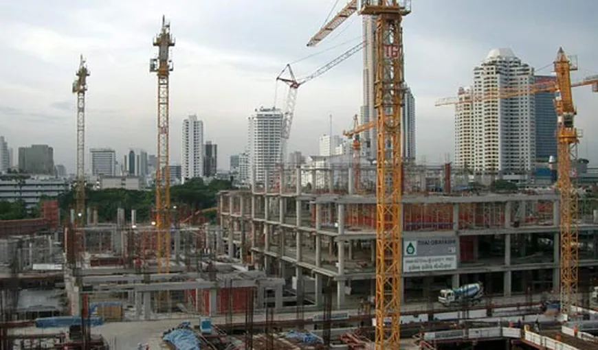STUDIU: Peste şase mii de locuinţe se află în construcţie în mai multe zone din Capitală