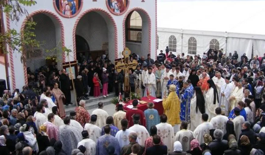 Cele 7 porunci ale Bisericii Ortodoxe Române pentru campania electorală. Preoţii au voie să candideze