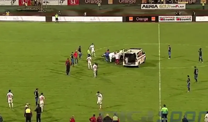 Ambulanţa care l-a transportat pe Ekeng de la stadion la spital nu era una de intervenţie, ci de transport (surse)