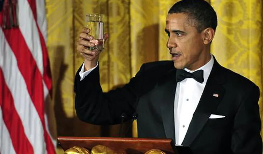 Obama a băut apă susceptibilă de a fi fost contaminată cu plumb
