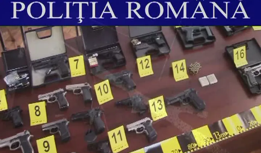 Peste 50 de arme introduse ilegal în România, confiscate de poliţişti, într-o săptămână