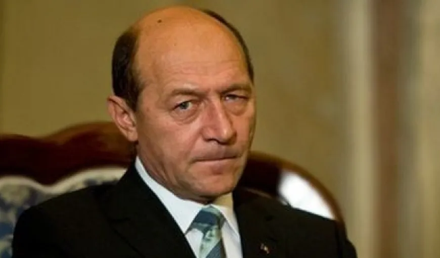 Băsescu: Am serioase dubii legate de informarea Preşedinţiei cu privire la dezinfectanţii diluaţi
