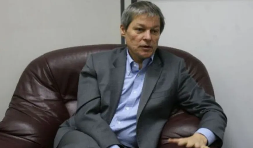 Dacian Cioloş, despre propunerea lui Dragnea de legifera Casa Regală: Noi lucrăm deja cu Casa Regală la o propunere