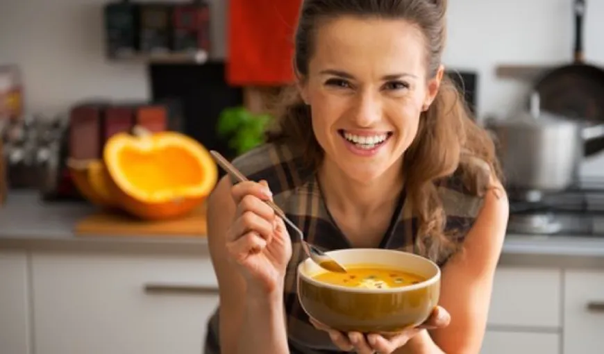 Dieta cu supă te ajută să dai jos ce ai acumulat de Paşte