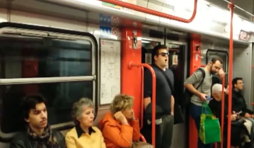 Arie din opera „Traviata” cântată la metrou VIDEO