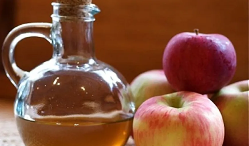 Ce păţeşti în corp când consumi oţet de mere