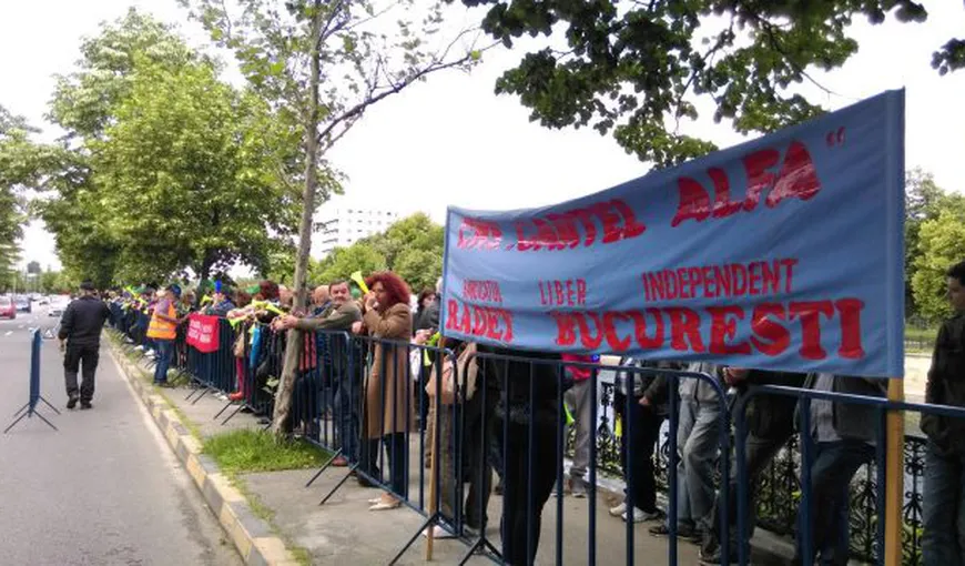A treia zi de proteste ale sindicaliştilor din RADET