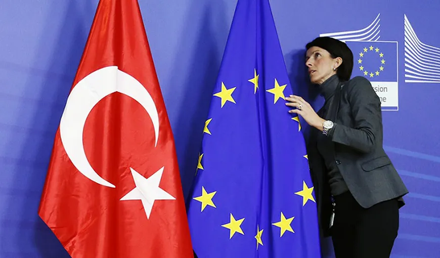 Uniunea Europeană leagă scutirea de vize pentru Turcia de acordul asupra migraţiei